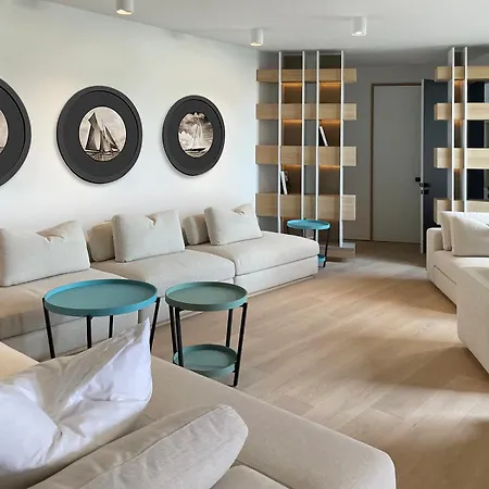 Cite Privee - Forbidden *