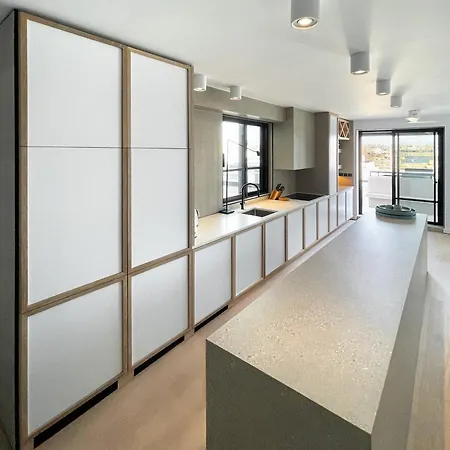 Cite Privee - Forbidden * Kalkara