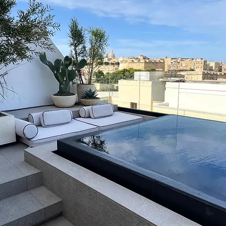 Cite Privee - Forbidden *