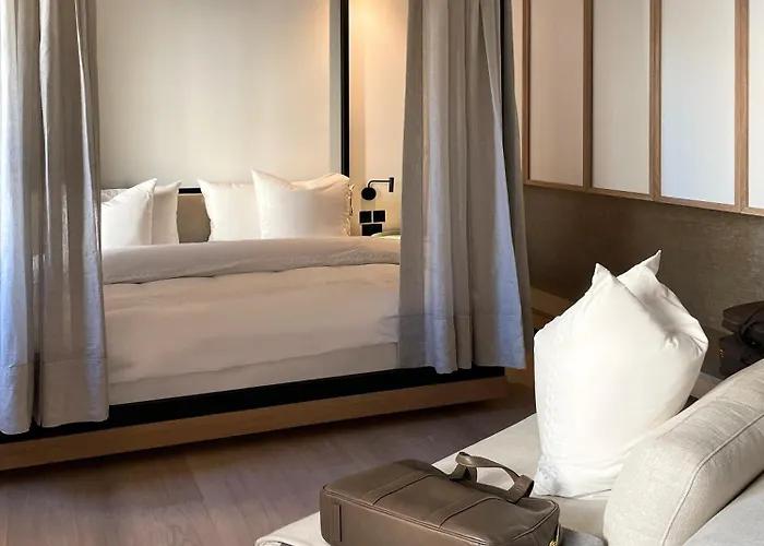 Cite Privee - Forbidden Apart Otel *