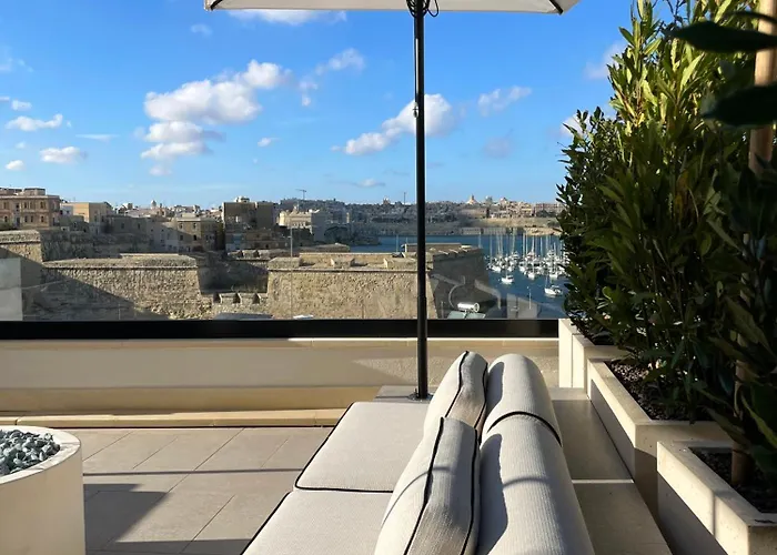 Cite Privee - Forbidden *